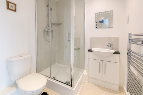 ensuite 1.png