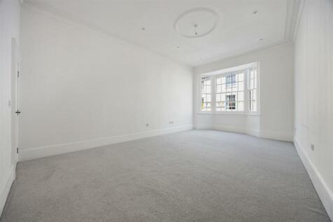 Flat 8 Kings arms Apartments.