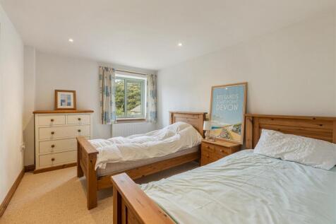 Bedroom2