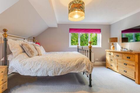 A22 - Brook House Chillington Kingsbridge - 250926