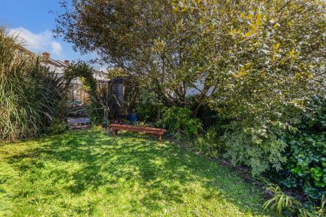 A11 - Kingsbridge, Rack Park Cottage - 250911.jpg