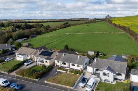 A20 - 12, Charleton Way, Kingsbridge - 251016.jpg