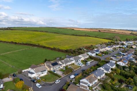 A24 - 12, Charleton Way, Kingsbridge - 251016.jpg