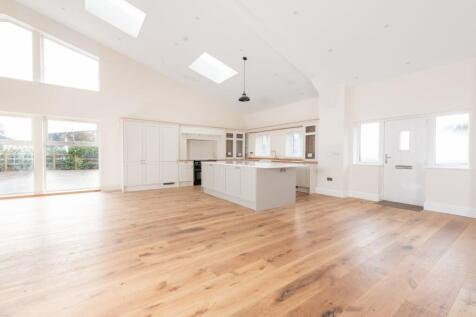 Kitchen/Dining/Famil