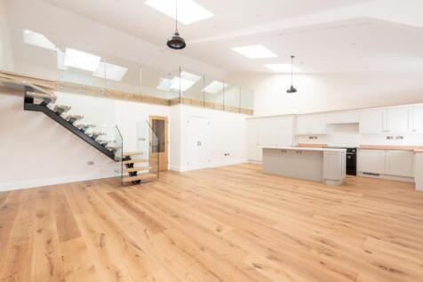 Dining/Family Room