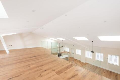 Sitting Room/Viewing