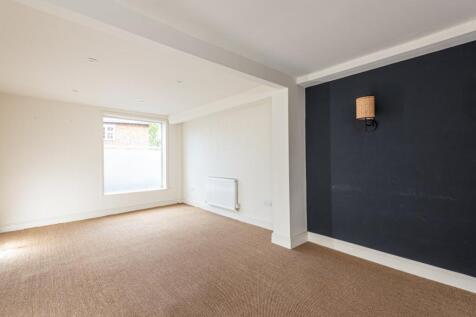 Family/Dining Room