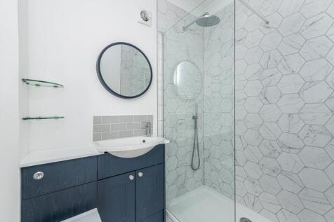 Bedroom One En Suite
