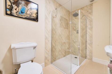 Cottage Shower Room