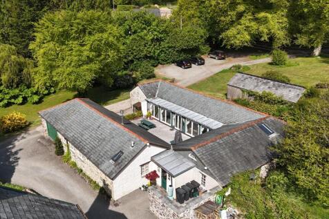 Stables &amp; Coach House