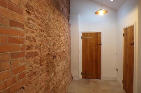 hallway.JPG