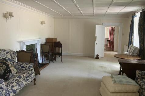 Sitting Room.JPG