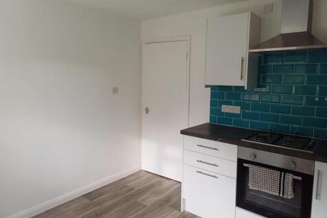 Kitchen - door to lounge