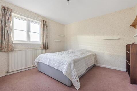 Bedroom 3.jpg