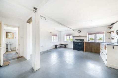 farmhouse interior 3.jpg