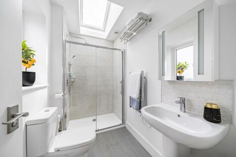 Ensuite.jpg