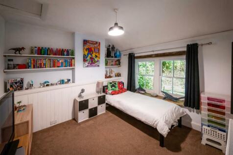 Bedroom 2.jpg
