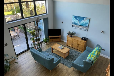 Overhead living room.png