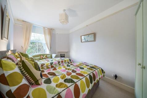 Bedroom 4.jpg