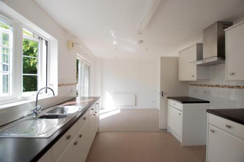 Kitchen 3.jpg