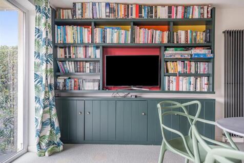 Snug Shelves.jpg