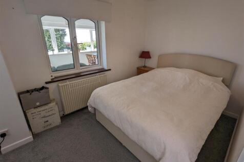BED 4.jpg