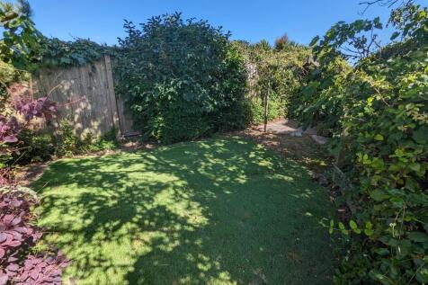 GARDEN.jpg