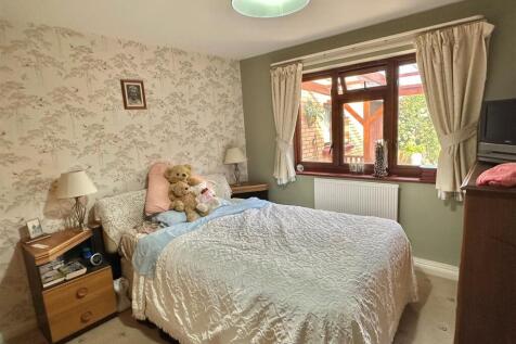 Bedroom 2.jpg