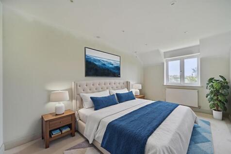 Typical-bedroom - Bedroom - Standard - 13.jpg