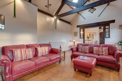 Farriers Living Room.jpg