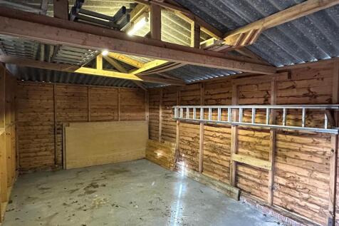 Barn Interior.jpg