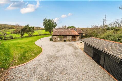 1376995-1-6915f4d94cc65 Elevated (7).jpg