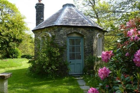 Summer house front.JPG