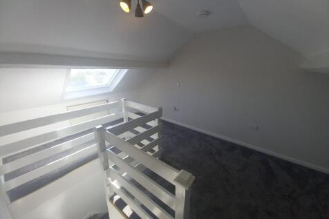 Upper floor 