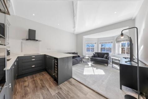 Kitchen / living