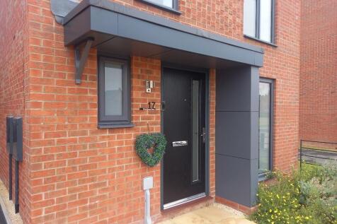 17 Blackthorne Place