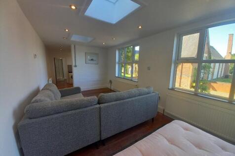 Living / bedroom
