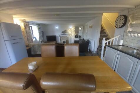 Kitchen / living