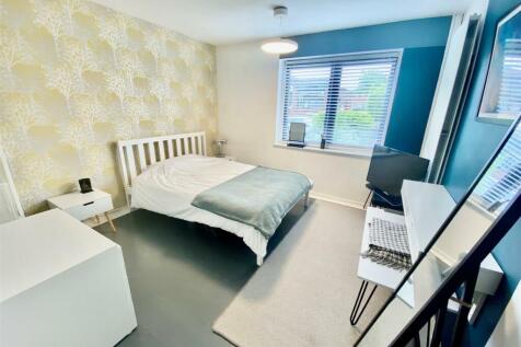 GROUNDFLOOR BEDROOM TWO