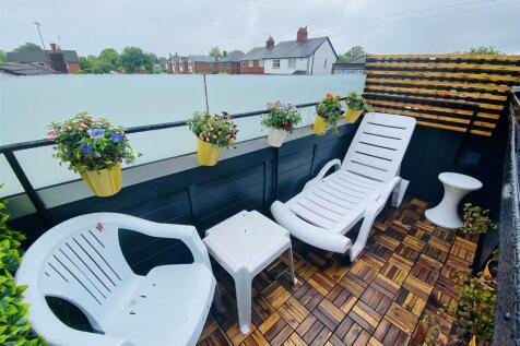 ROOF TERRACE