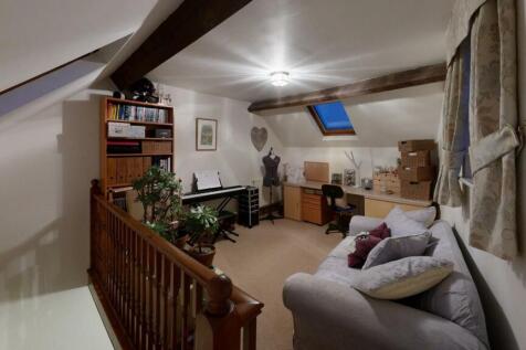 BEDROOM FIVE