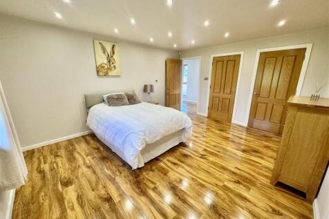 GROUND FLOOR BEDROOM ONE