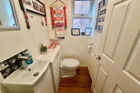 CLOAKROOM WC