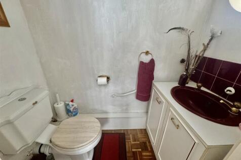 CLOAKROOM WC