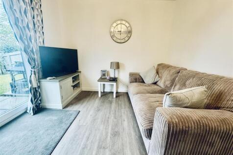 Sitting Room 2.jpg
