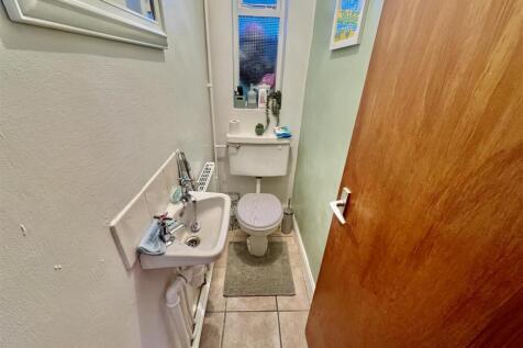 CLOAKROOM WC