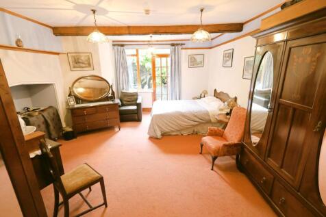 BASEMENT BEDROOM ONE