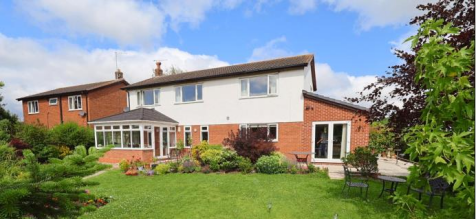 27 Penfold Way Rear 1.PNG