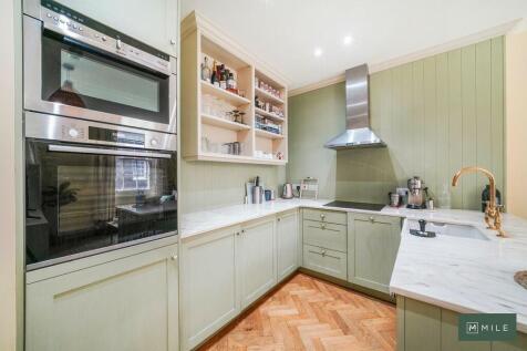 Flat 4, 46 South ...