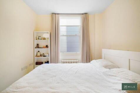 Flat 4, 46 South ...